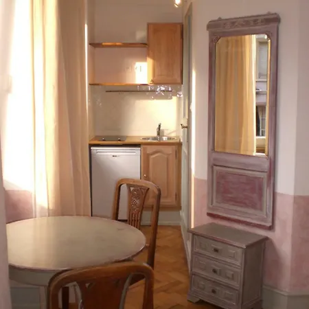 Studio Rue Des Tetes Apartamento *
